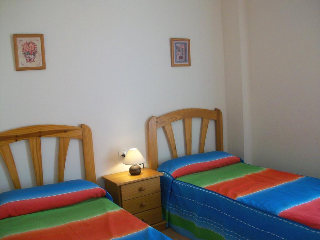 Apartamentos Par Tres - Oliva Nova ห้อง รูปภาพ